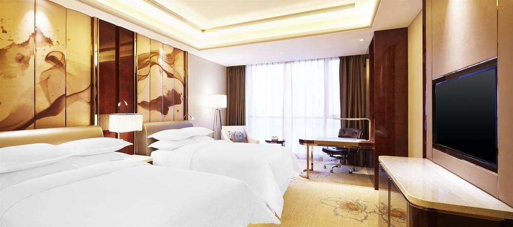 Sheraton Grand Zhengzhou Hotel Dış mekan fotoğraf