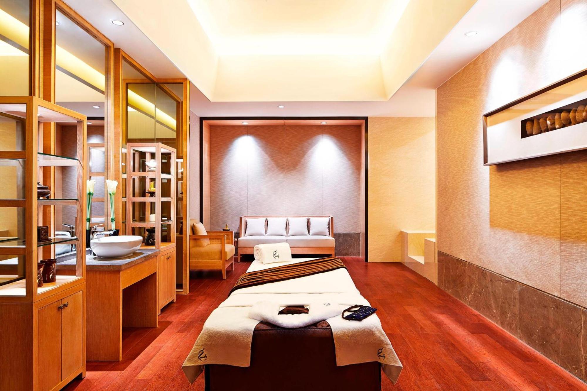 Sheraton Grand Zhengzhou Hotel Dış mekan fotoğraf
