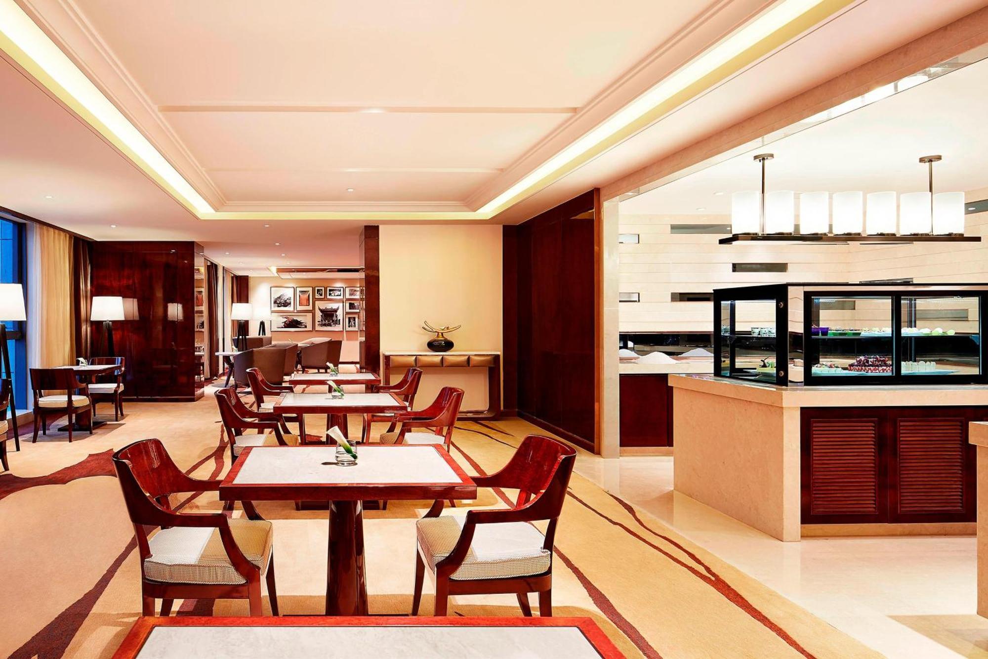 Sheraton Grand Zhengzhou Hotel Dış mekan fotoğraf