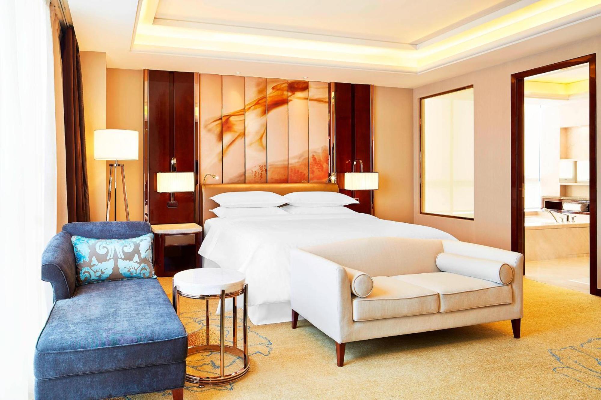 Sheraton Grand Zhengzhou Hotel Dış mekan fotoğraf