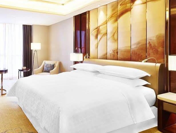 Sheraton Grand Zhengzhou Hotel Dış mekan fotoğraf